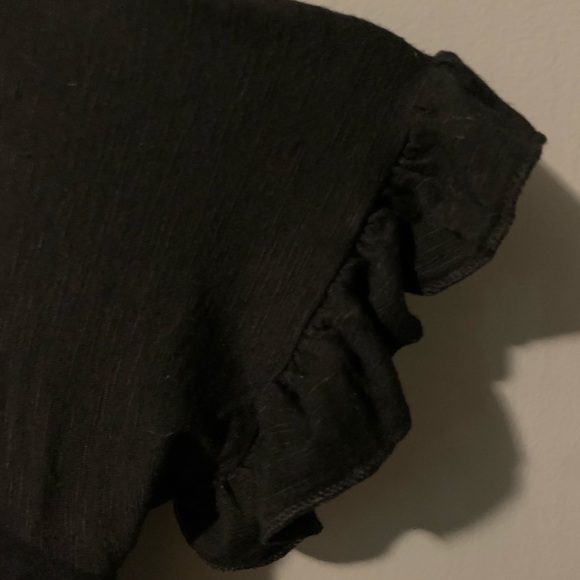 Black blouse - Picture 2 of 3